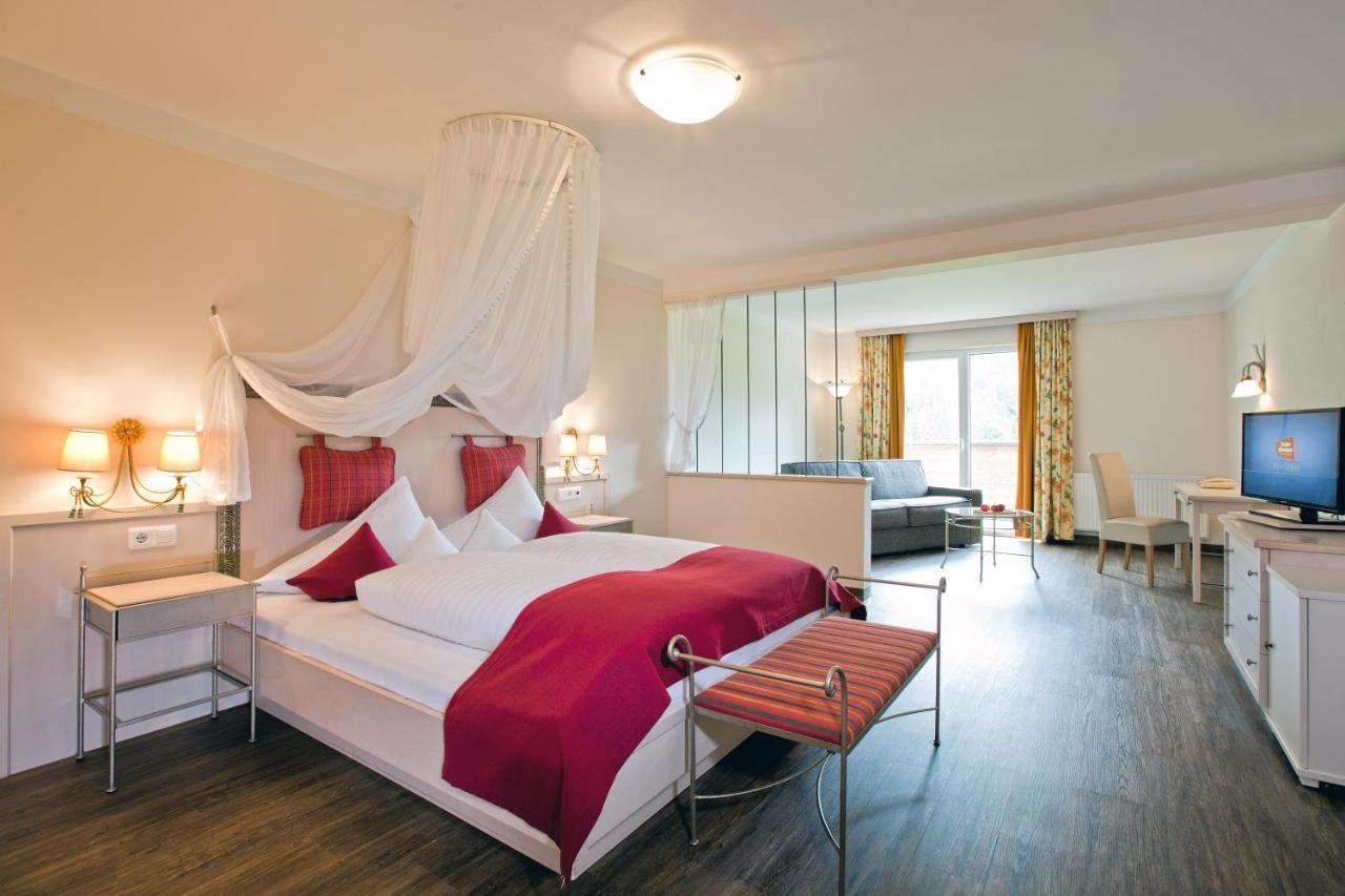 Hotel Truyenhof Ried im Oberinntal Exteriör bild
