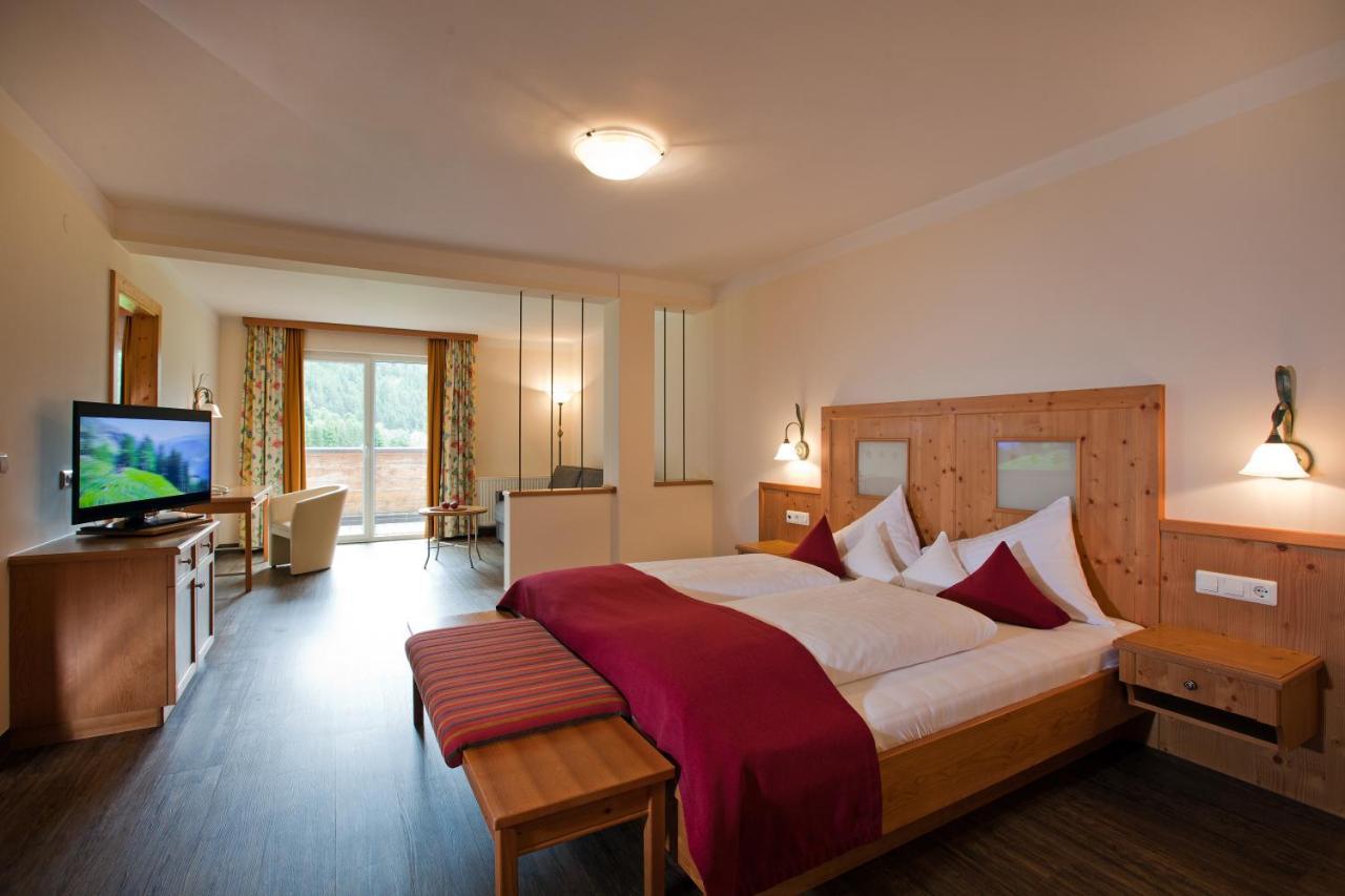 Hotel Truyenhof Ried im Oberinntal Exteriör bild