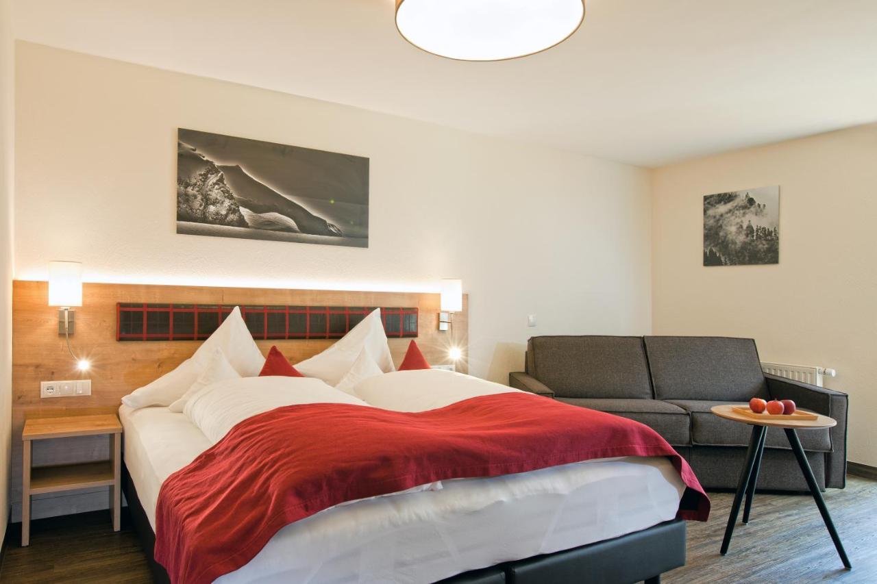 Hotel Truyenhof Ried im Oberinntal Exteriör bild