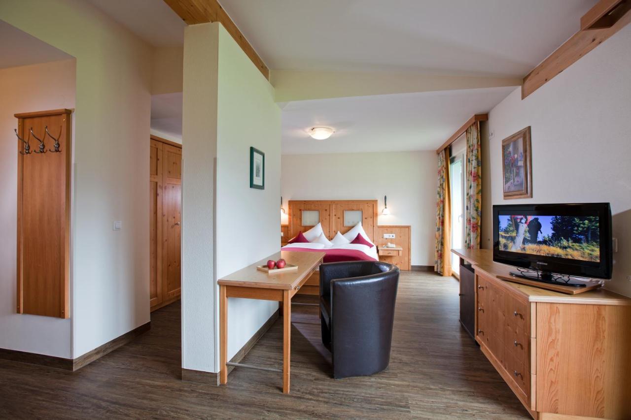 Hotel Truyenhof Ried im Oberinntal Exteriör bild