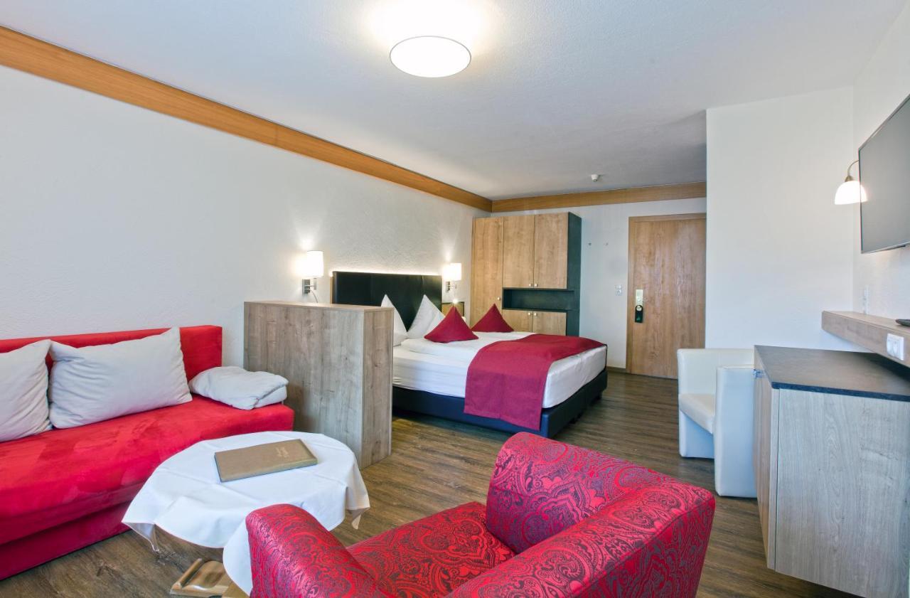 Hotel Truyenhof Ried im Oberinntal Exteriör bild