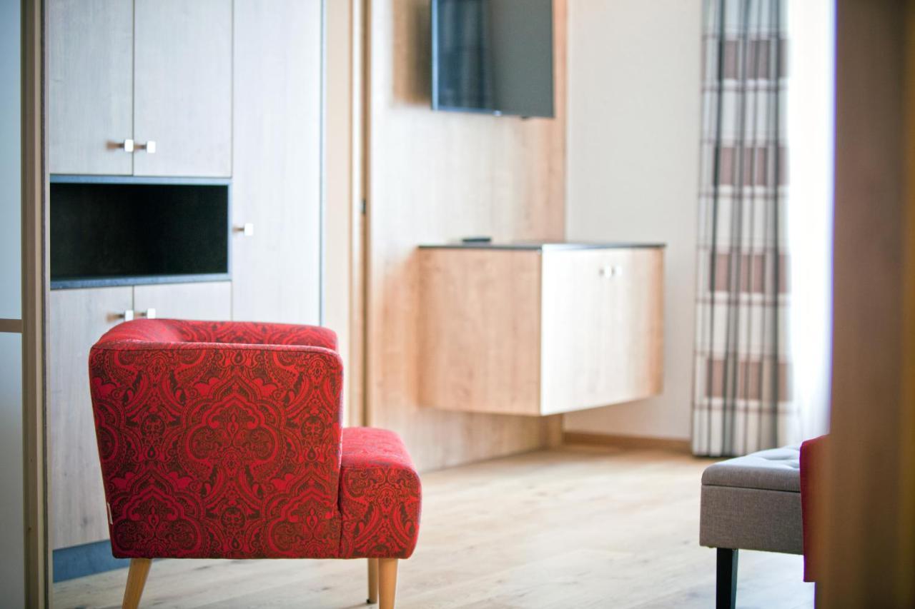 Hotel Truyenhof Ried im Oberinntal Exteriör bild
