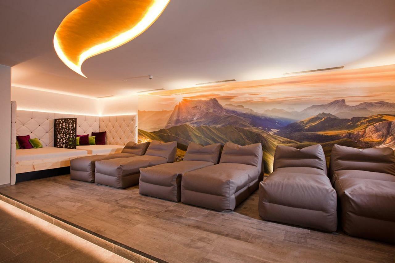 Hotel Truyenhof Ried im Oberinntal Exteriör bild